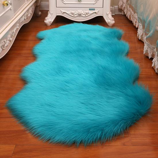 European Imitation Wool Plush Carpet - Gray and White