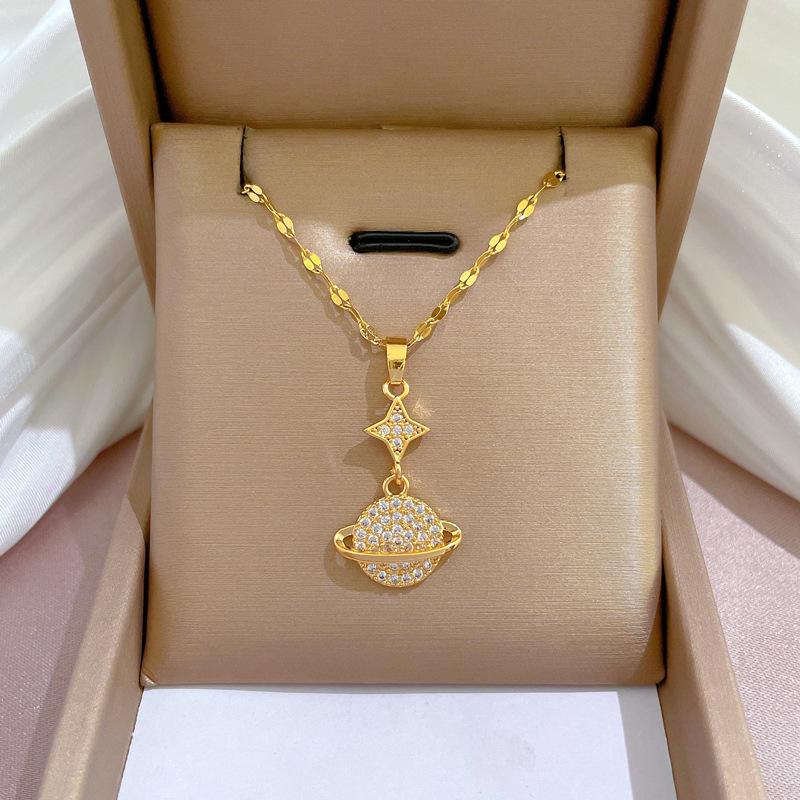 Geometric Popular Elements Luxury Banquet Wedding Necklace Women'S Versatile Clavicle Chain Titanium Steel