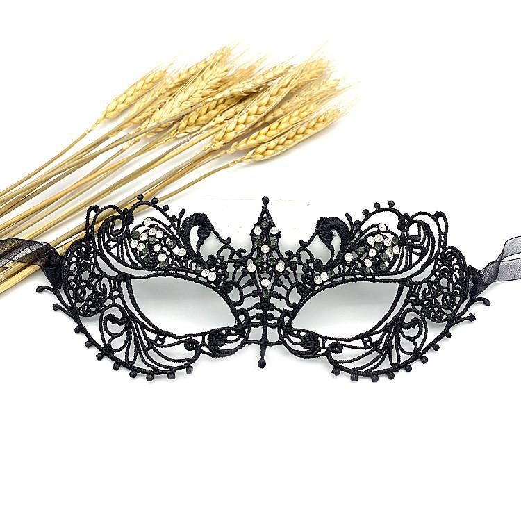Daisy Duck Lace Half Mask With Handcrafted Crystal Details For Stage Performance And Cosplay
