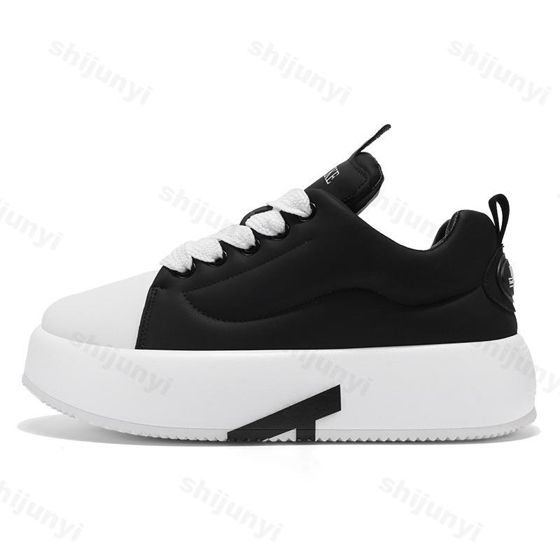 Fashion 2025 Autumn Niche Fashion Thick Soled Casual Shoes for Men Fashion Trend Low Top Comfortable Versatile Lace Up Platform sneakers