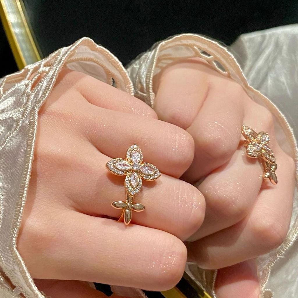 Zircon Lucky Clover Flower Open Ring - Elegant Court Style Exquisite Hand Jewelry