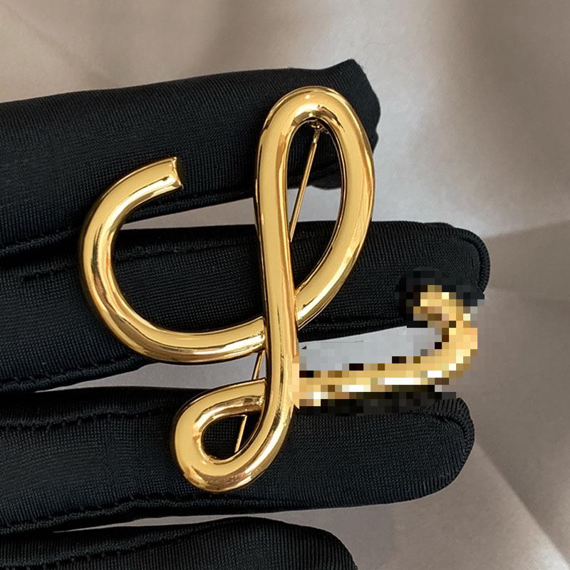 

Ретро металлическая брошь от Luo - Роскошный женский аксессуар-бутоньерка