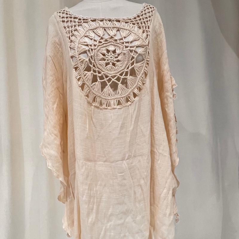 2021 Plus Size Off-Shoulder Tassel Cutout Beach Cover-up