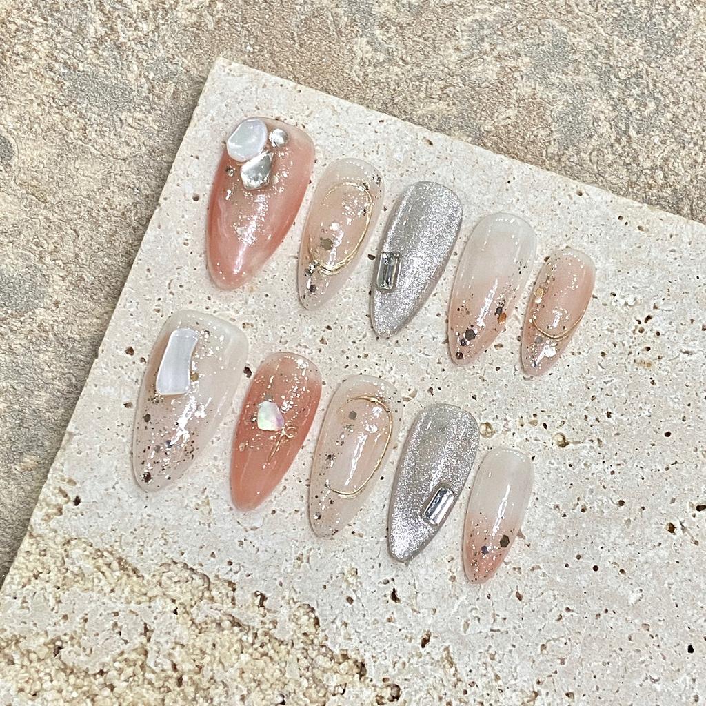 Cat Eyes False Nails with Flash Glitter Lightweight and Easy to Stick Fake Nail for Fingernail DIY Decoration