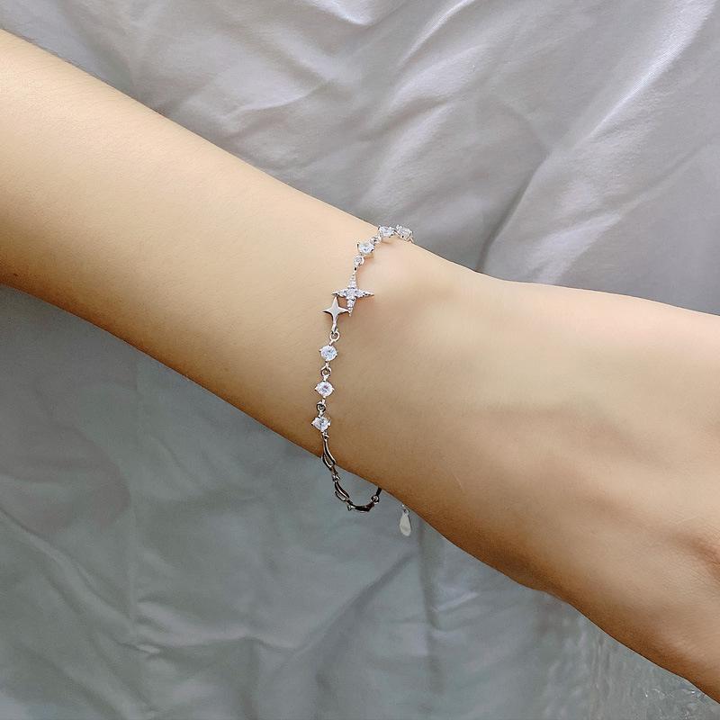 Elegantní náramek z ryzího stříbra 925 ve tvaru hvězdy - Korejský styl, Módní Ins design, Lehký luxusní dárek pro ženy