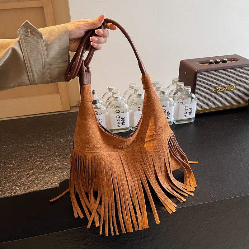 Tassel Crossbody Shoulder Bags Women Fashion Suede Small Handabg and Purse Female Luxury Design Armpit Hobos Bag