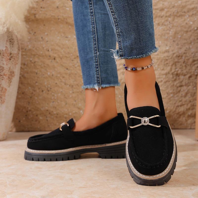 New Large-sized Single Shoes for Women, Metal Flat Thick-soled Casual Loafers