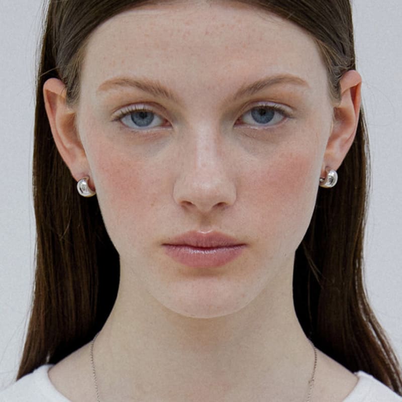 by hyeres Luna full wide earrings (Silver) BH2E33208WBXXX