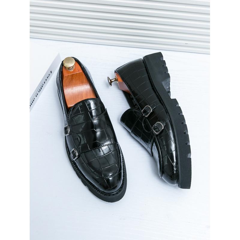 

Leather shoes men s business dress British pointed hair stylist platform men s shoes 2024 new inner height-increasing suit wedding shoes 46