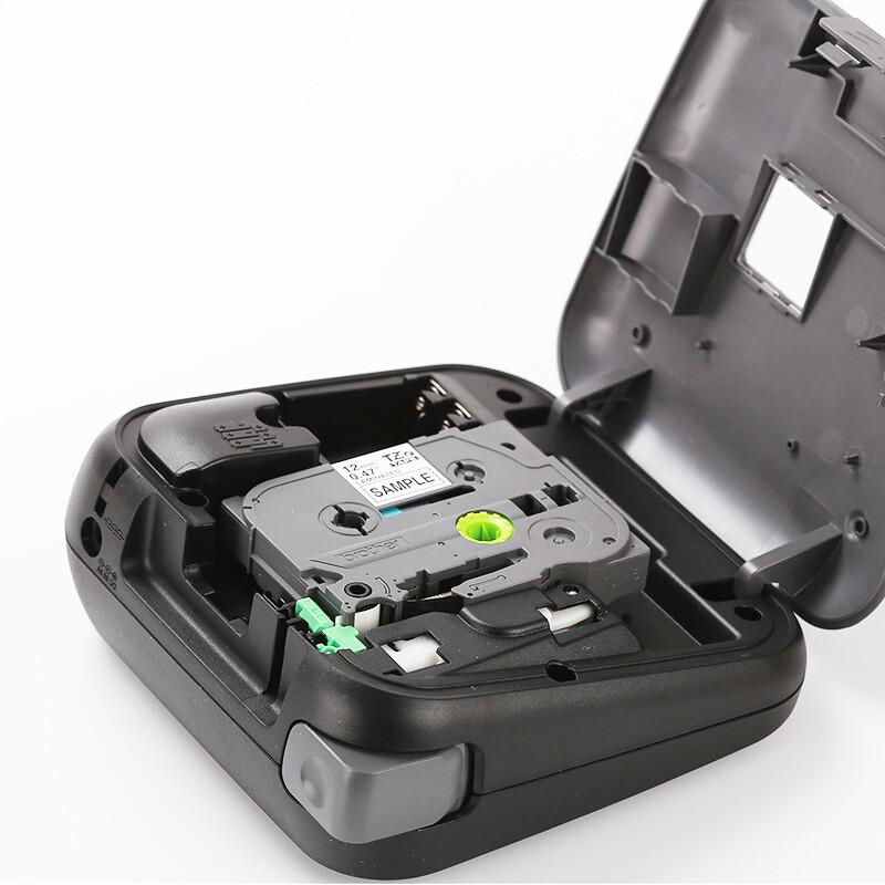 

Brother PT-D210 Portable Label Maker