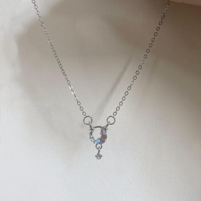 Sparkling cute~ Spot autumn necklace women's light luxury niche design temperament to give girlfriend gift necklace