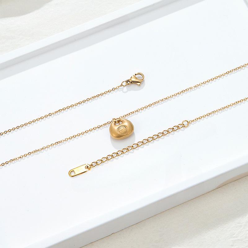New Chinese-Style Chubby Fu Yuanbao Sand Gold Necklace Female Niche High-End Sense Stacked Collarbone Chain Premium