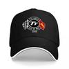 TT Isle of Unisex Racinglogga Svart Basebollkeps med Schackrutig Flagga och Vit Kant för Motorsportfans