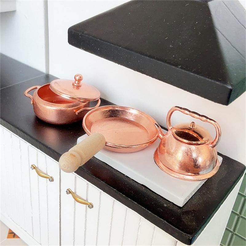 Detailed 1/12 Scale Miniature Kitchenware Metal Cookware With Wooden Handle Compatible With Miniature Furniture Displays