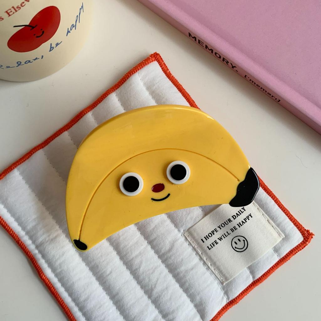 1pc Cute Cream Strawberry Acetic Acid Grab Clip High Ponytail Fruit Cartoon Hair Clip Small Fresh Sweet Shark Clip