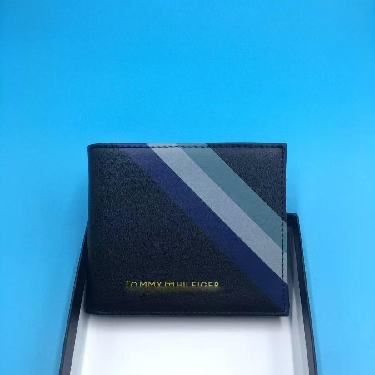 

Tang Family Men s Minimalist Leather Card Holder Wallet - Durable, Lightweight, Classic Design 12*10