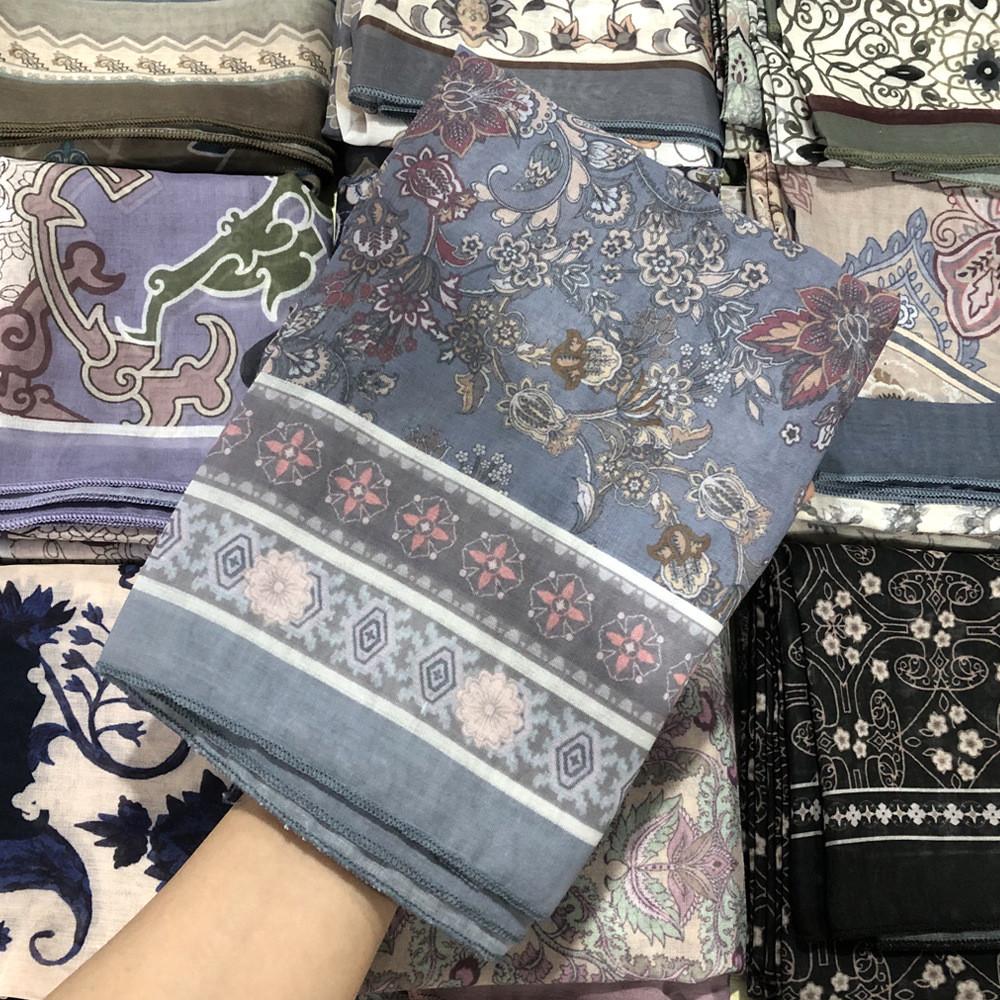 

Summer Resort Style Square Scarf With Breathable Polyester Fabric For Travel And Leisure StyleJ