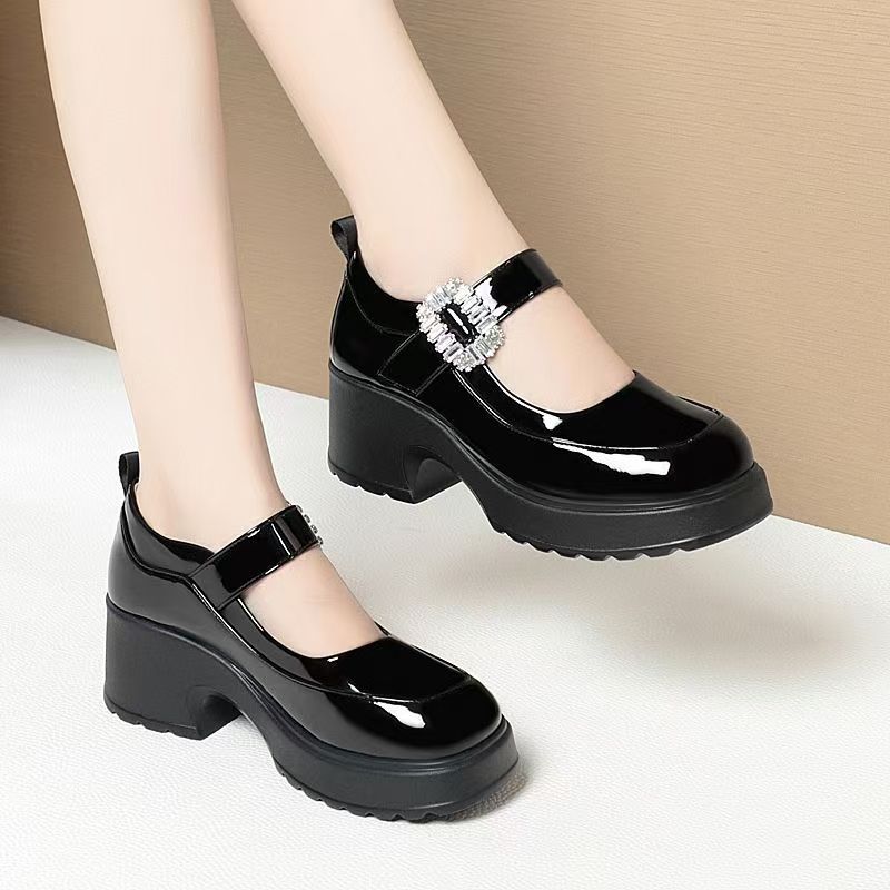 Bright leather platform British style small leather shoes women's 2026 spring new women's shoes thick heel single shoes