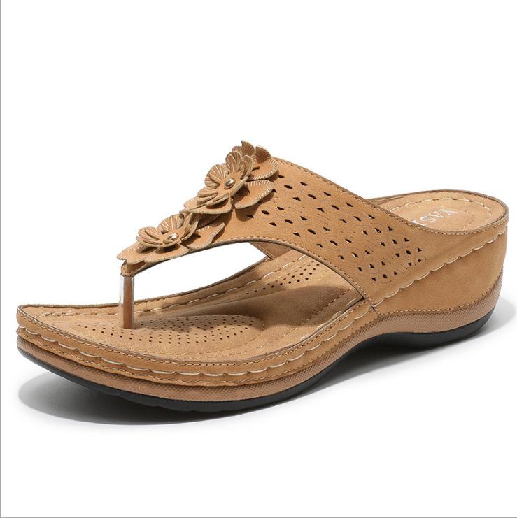New sandals women's car line non-slip light herringbone pinch foot slope heel cool slippers shoes