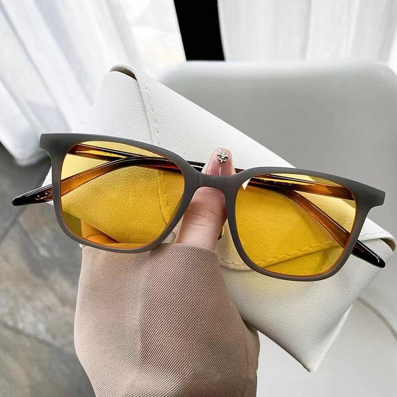 Vintage Retro Style Men Women Sunglass Square Shape Anti-Glare Sunglasses Women Driving Hiking Sun Glasses For Men