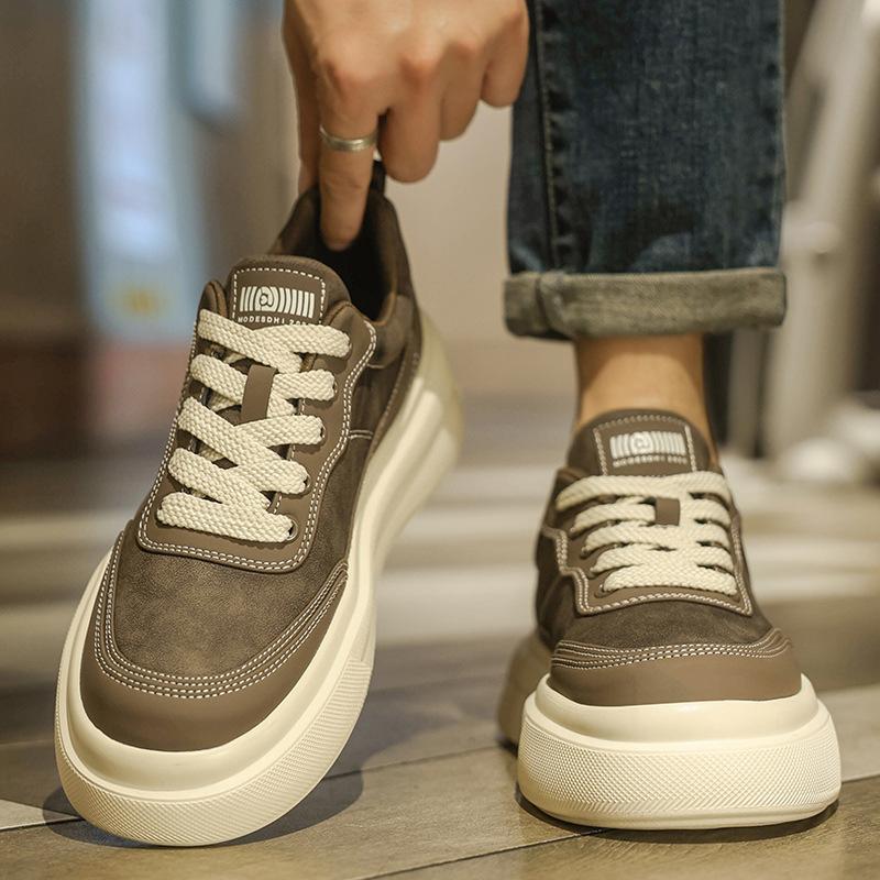 Casual board shoes new autumn and winter youth low-top flat-bottomed sports shoes leather surface breathable