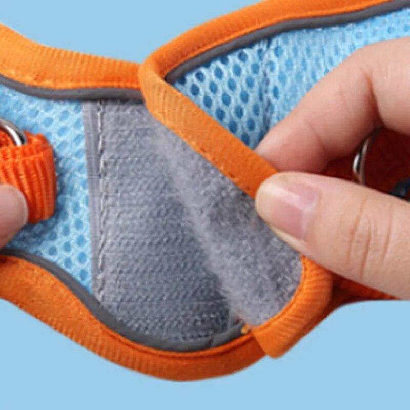 Pet Dog Harness with Leash Outdoor Reflective Breathable Harness Traction Rope for Dog Cat Durable Adjustable Walking Harness for Small Medium Pets