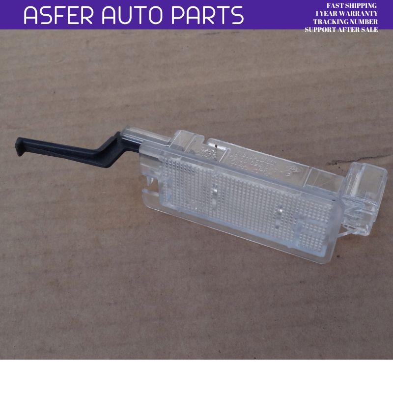 Glove Box Light For Renault Megane Mk2 Mk3 Fluence Talisman Latitude Trafic Mk3 Captur Clio Mk3 Oem 8200024033