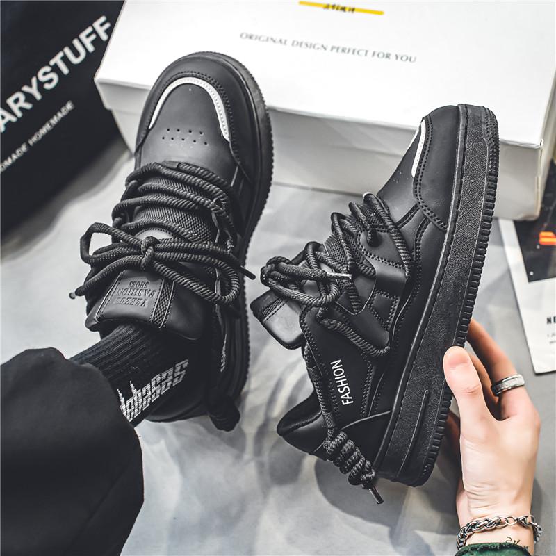 New Men's Classic Four Seasons Fashion Low Top Skateboarding Shoes Comfortable Soft Sole Sneakers