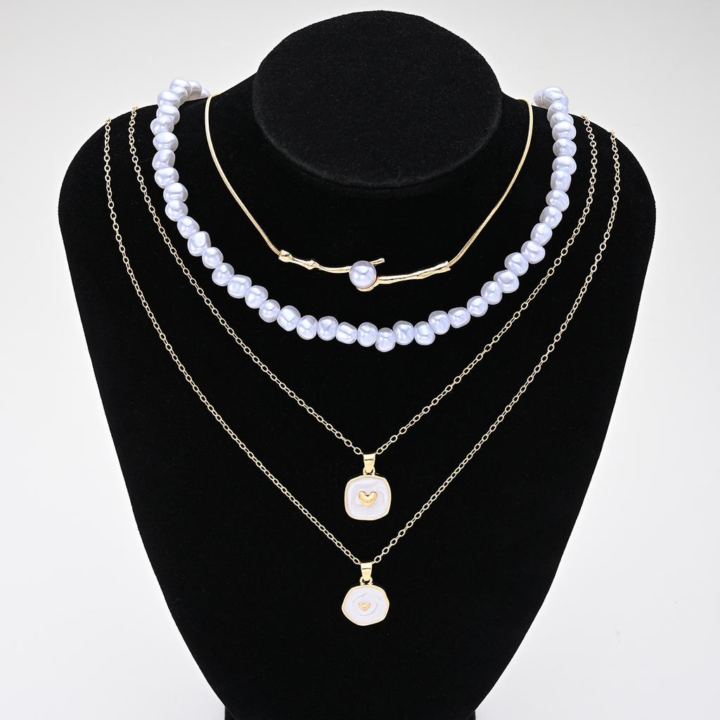 Fashion Boho Pearl Multilayer Necklace Set for Women Gold Plated Starfish Shell Pendant Choker Beach Party Vacation Jewelry 2026