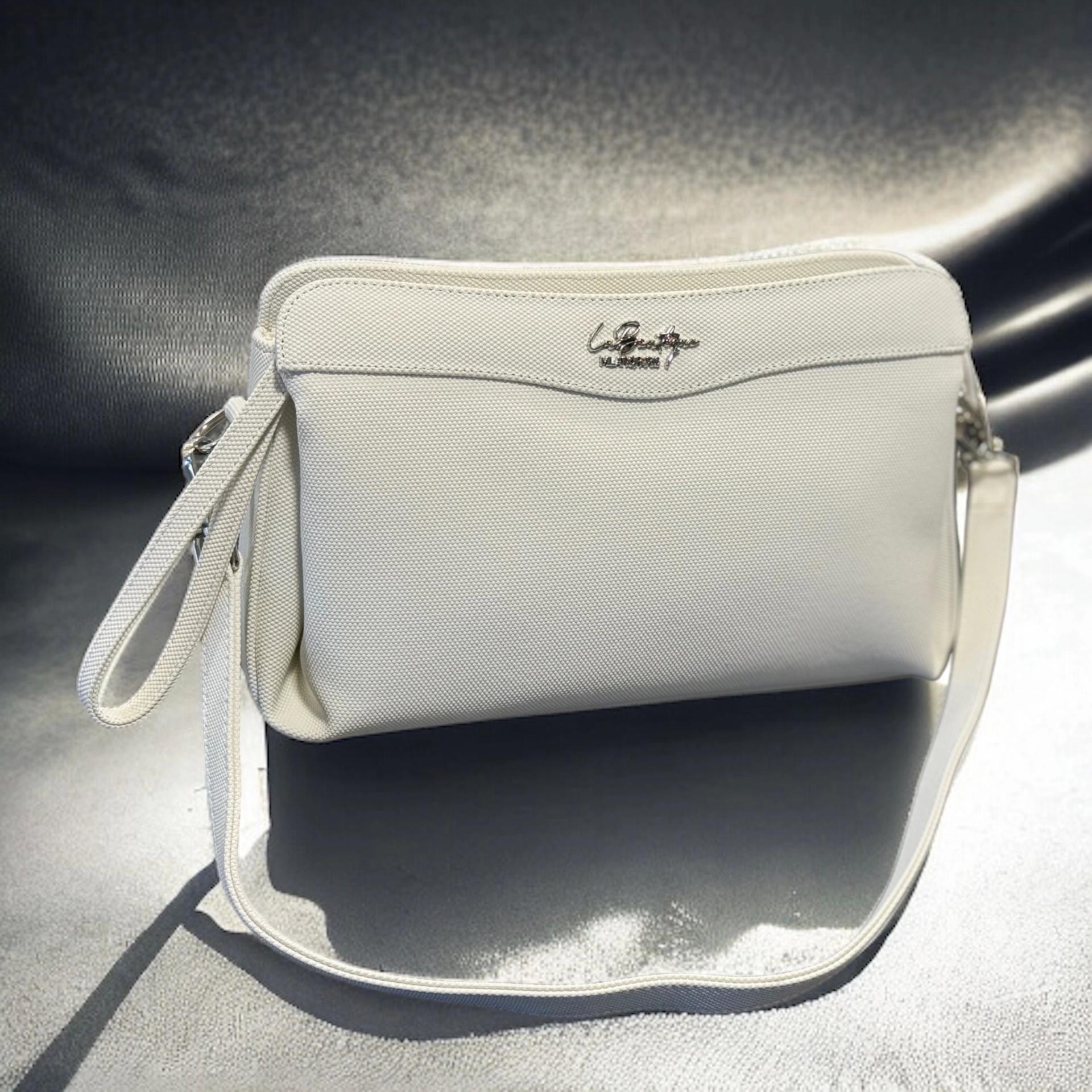 

Lb Çanta 6012 Lac/beyaz