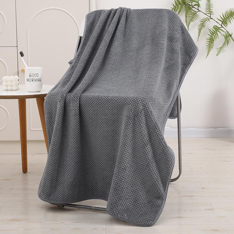 Quick-Dry Coral Fleece Bath Towel - Soft, Absorbent, Thickened for Home & Beach