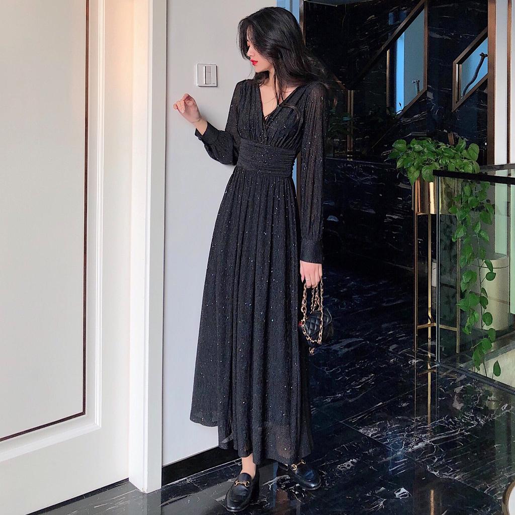 2026 Spring and Autumn New Korean Edition Sparkling Design Sense Waist Pleated Temperament Long Sleeve Dress Versatile Skinny Dress Women