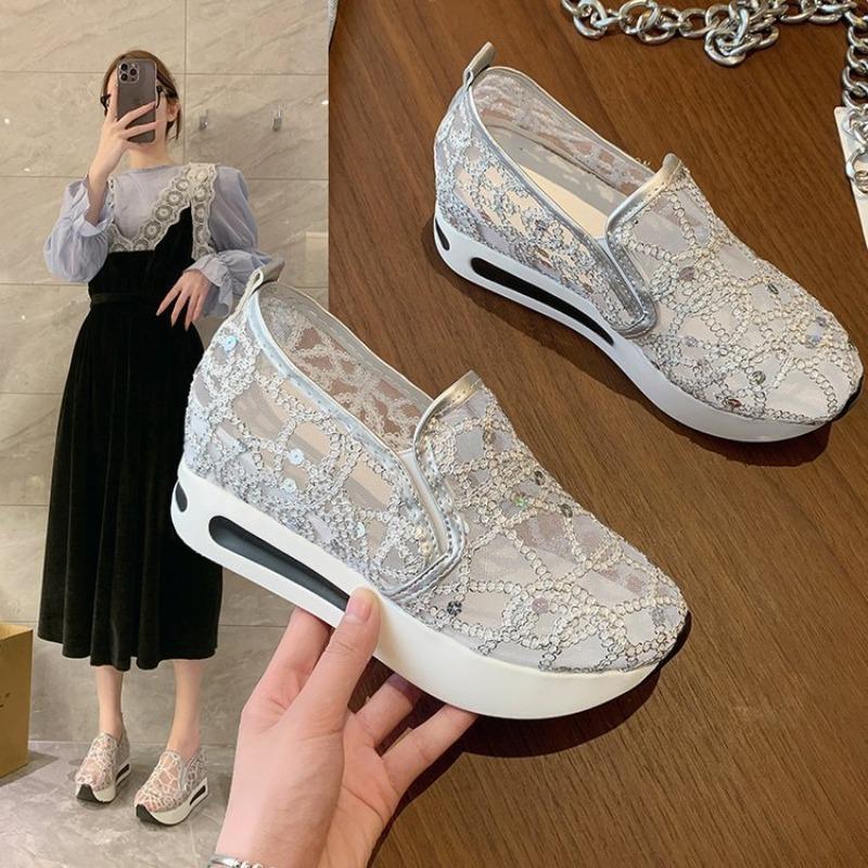 Women's fashion flat bottom inner height increase mesh yarn breathable casual single shoes support platform one piece