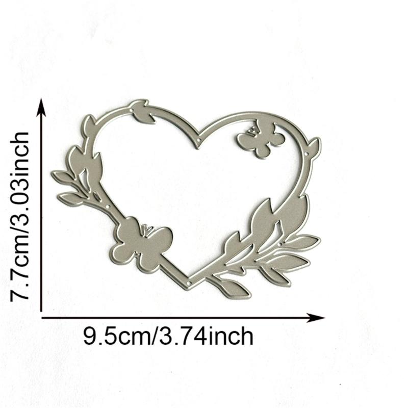 Heart Wreath Die Cut Stencils Scrapbooking Embossing Tool Carbon Steel Cutting Die for Scrapbooking Card Making Album
