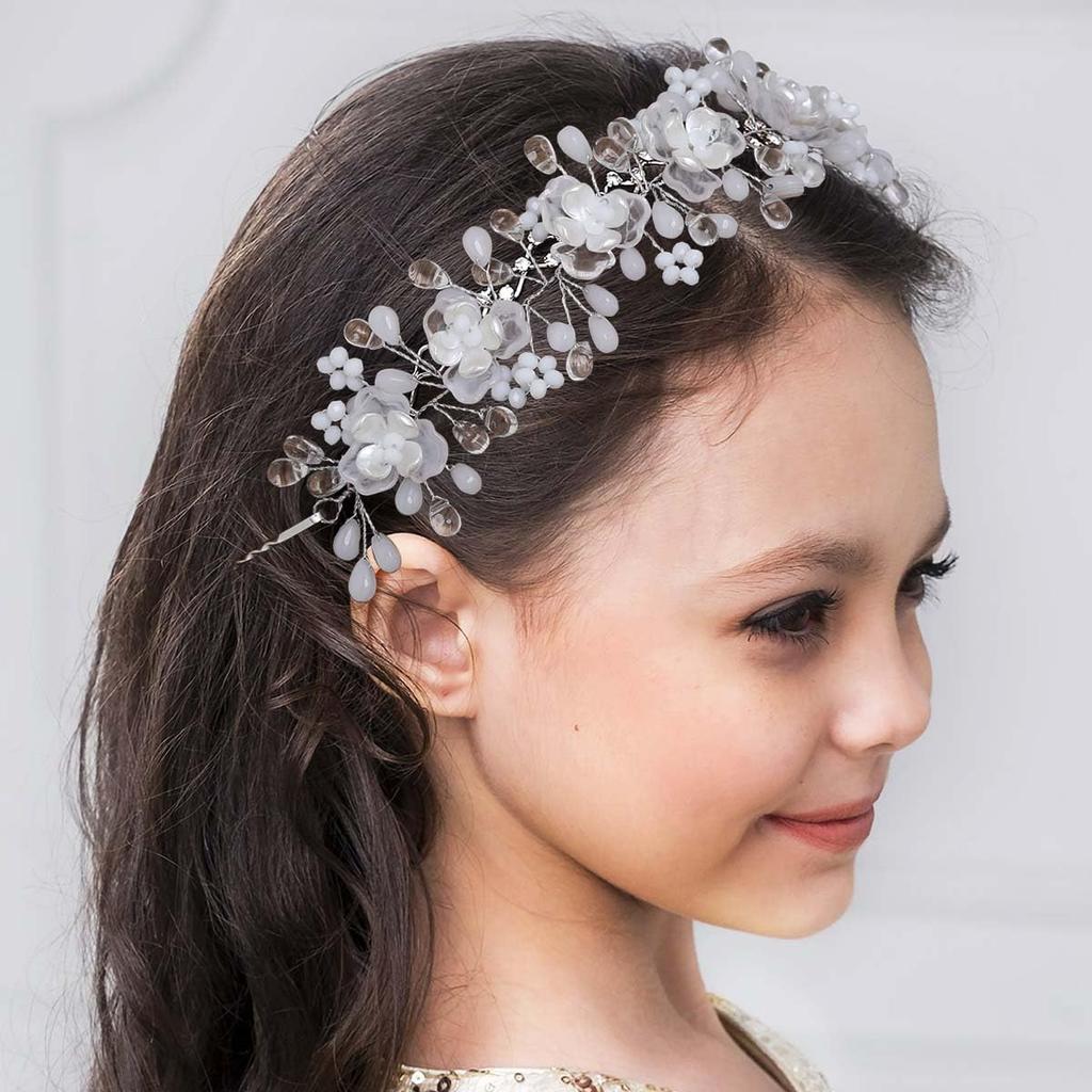 White Beaded Flower Hair Ornament for Girls, Perfect for Recitals, Weddings, and Piano Performances.