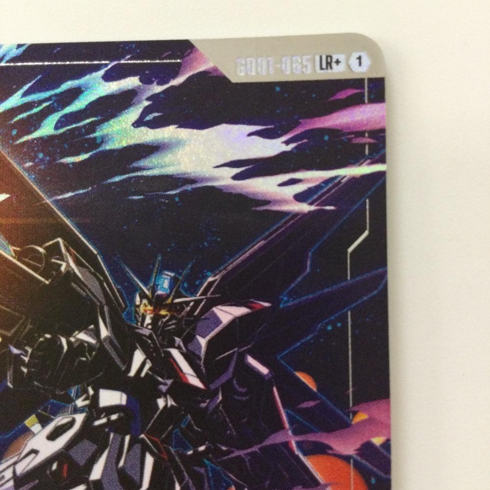 Gundam Card Game Freedom Gundam scratched and GD01-065 LR+ (Slightly dirty)