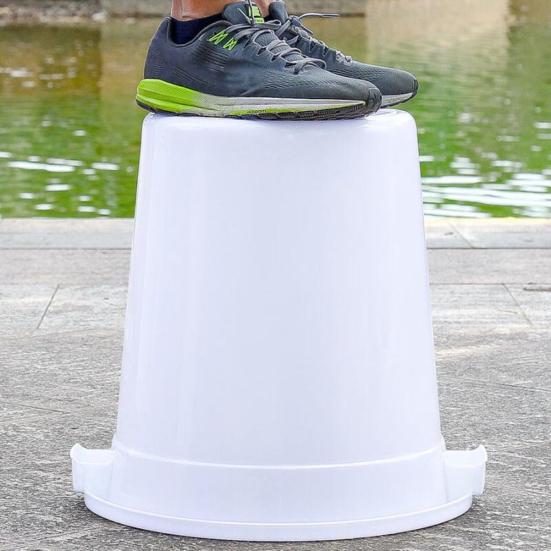 Lvkun Extra Large Thickened Plastic Water Storage Buckets with Lid