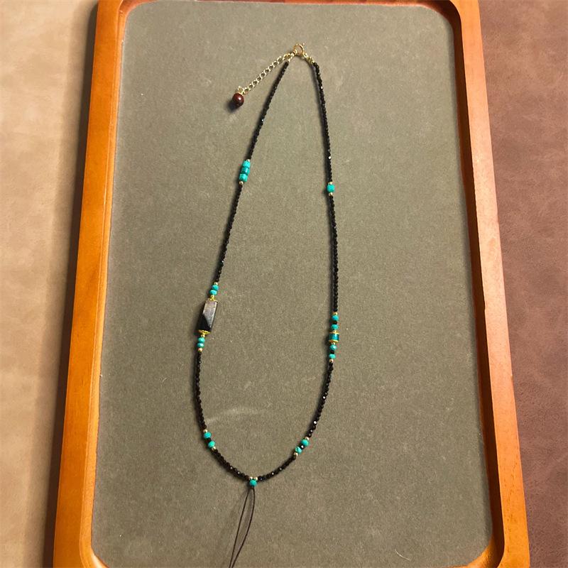 Ретро Изысканное Бирюзовое и Черное Агатовое Ожерелье с Черными Шпинелями Cord