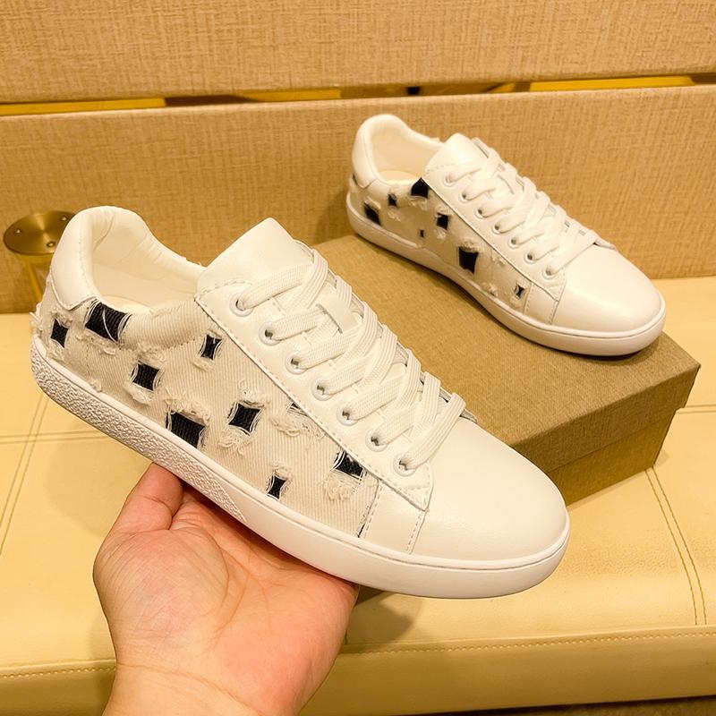 Fashion Spring Autumn Male Skateboard Footwear New Arrival Men's Leather Sneakers Fashion Trendy Running Sports Shoes Comfy Casual Shoes