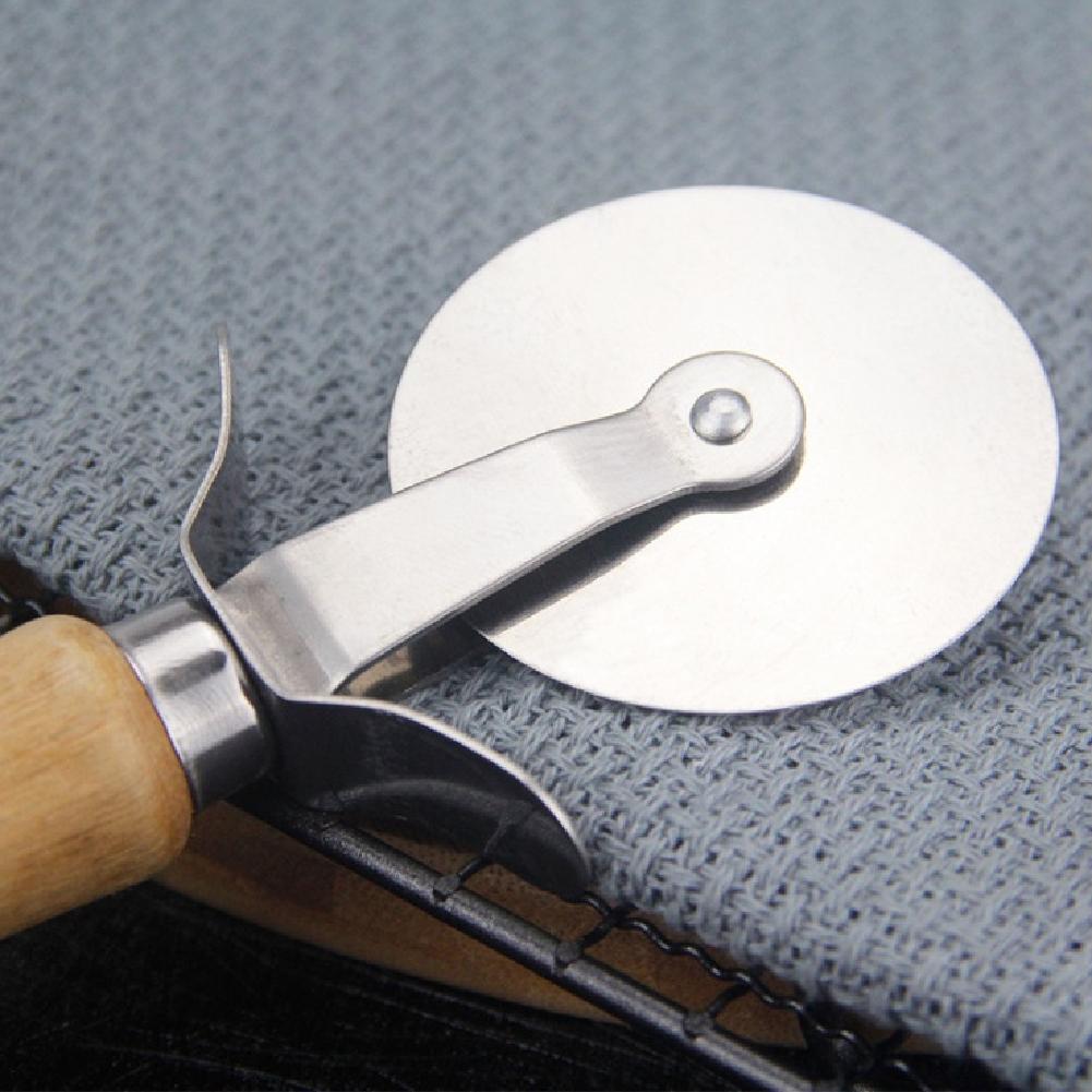 Stainless Steel Wood Handle Pizza roller Wheel Pastry Dough Crimper