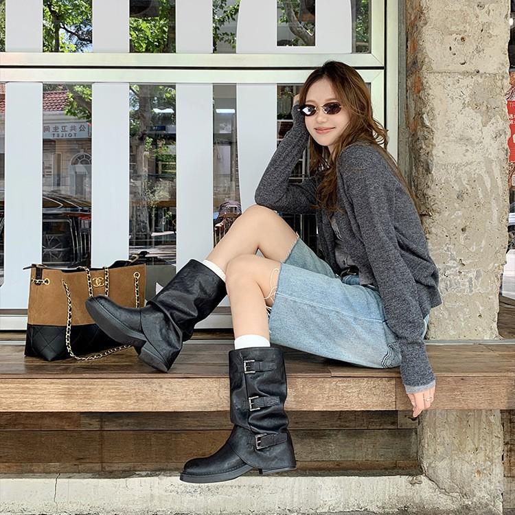Su Yinyin has the same round head versatile Spice Girl trouser tube boots, thick sole heightening belt mouth, medium tube, western boots, stacked sh