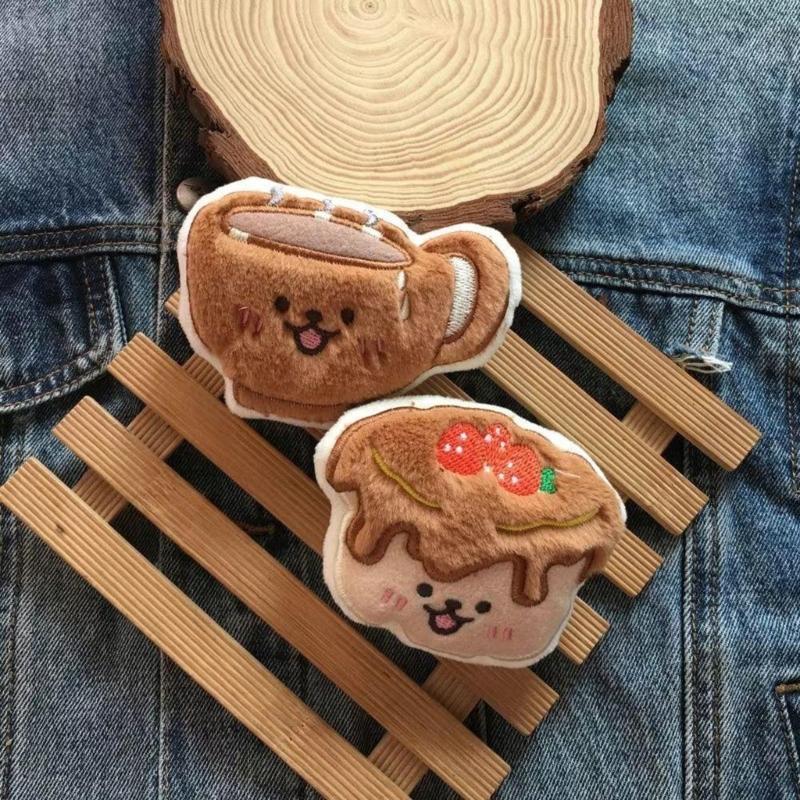 Engaging Dog Plush Squeaky Toy with Builtin Sound Maker Playtimes Interaction Indoor Entertainment Activity Toy