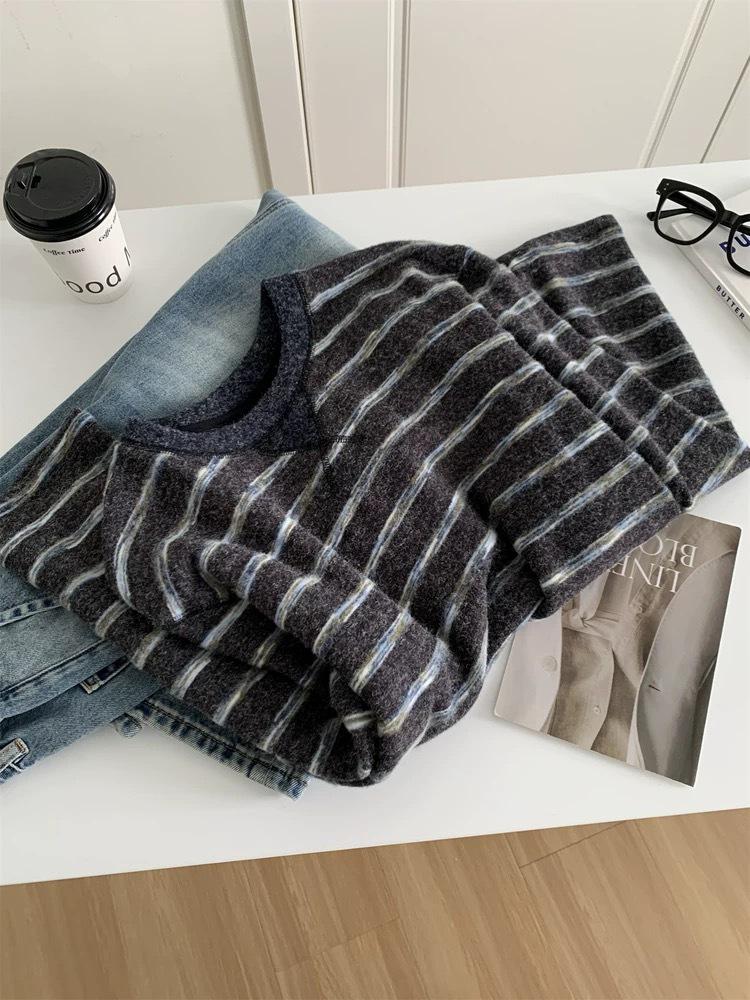 Plus Size Women's Versatile Warm Stripe Hoodie for Fall/Winter