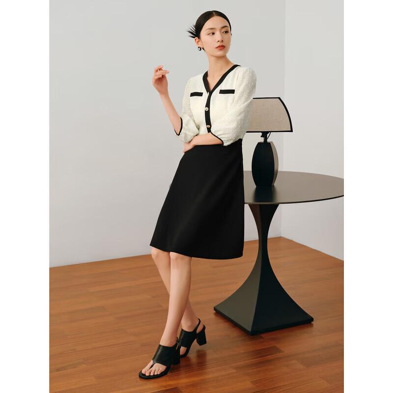 

Annakou Chic Textured H-line Dress S