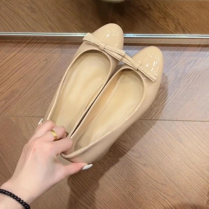 

Версия из овчины бант внутренняя высота увеличение мелкий вырез туфли-лодочки женские новые темпераментные универсальные туфли-лодочки на одной педали 40