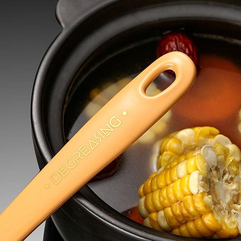 Langstieliger Küchenfilterlöffel, Sieb, Öl-Suppenabscheider, Esslöffel, kreatives Geschirr, Topf, Schaumlöffel, mit Löchern
