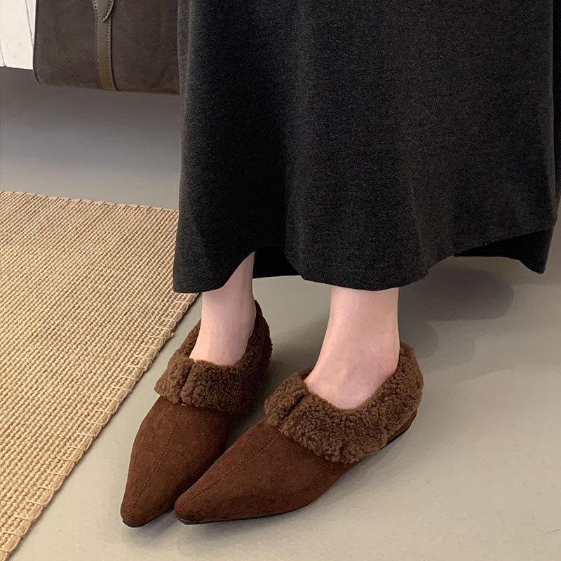 Pointed single shoes season shoes shallow mouth flat shoes commuter laden shoes velvet shoes 35