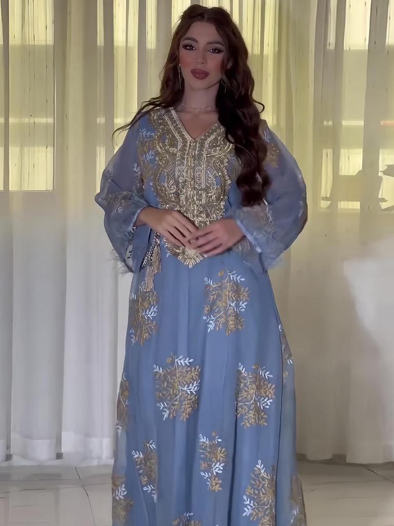 Middle Eastern Embroidered Muslim Women's Dress