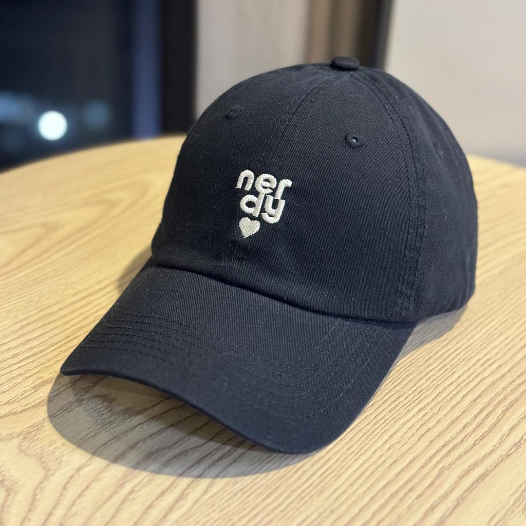 Letter embroidered baseball cap for men and women versatile face small soft top cap sun hat curved brim casual tide