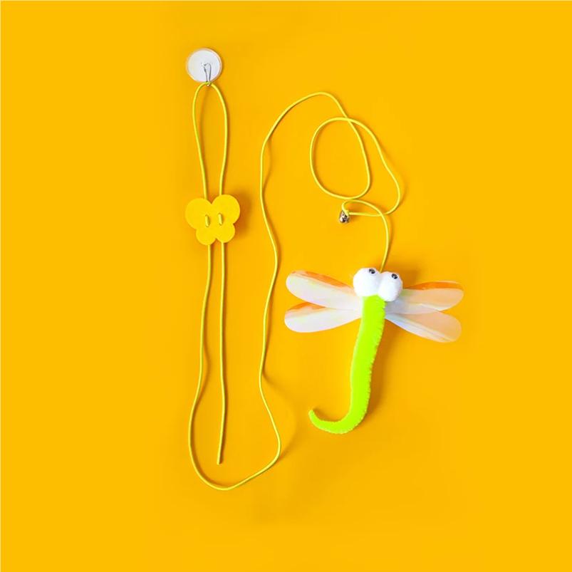 

Pet Cat Toys Playful Stick Kitten Self -Hi Elastic Rope Dragonfly Shape Feather Bell Teasing Stick Hanging Swing Thousands